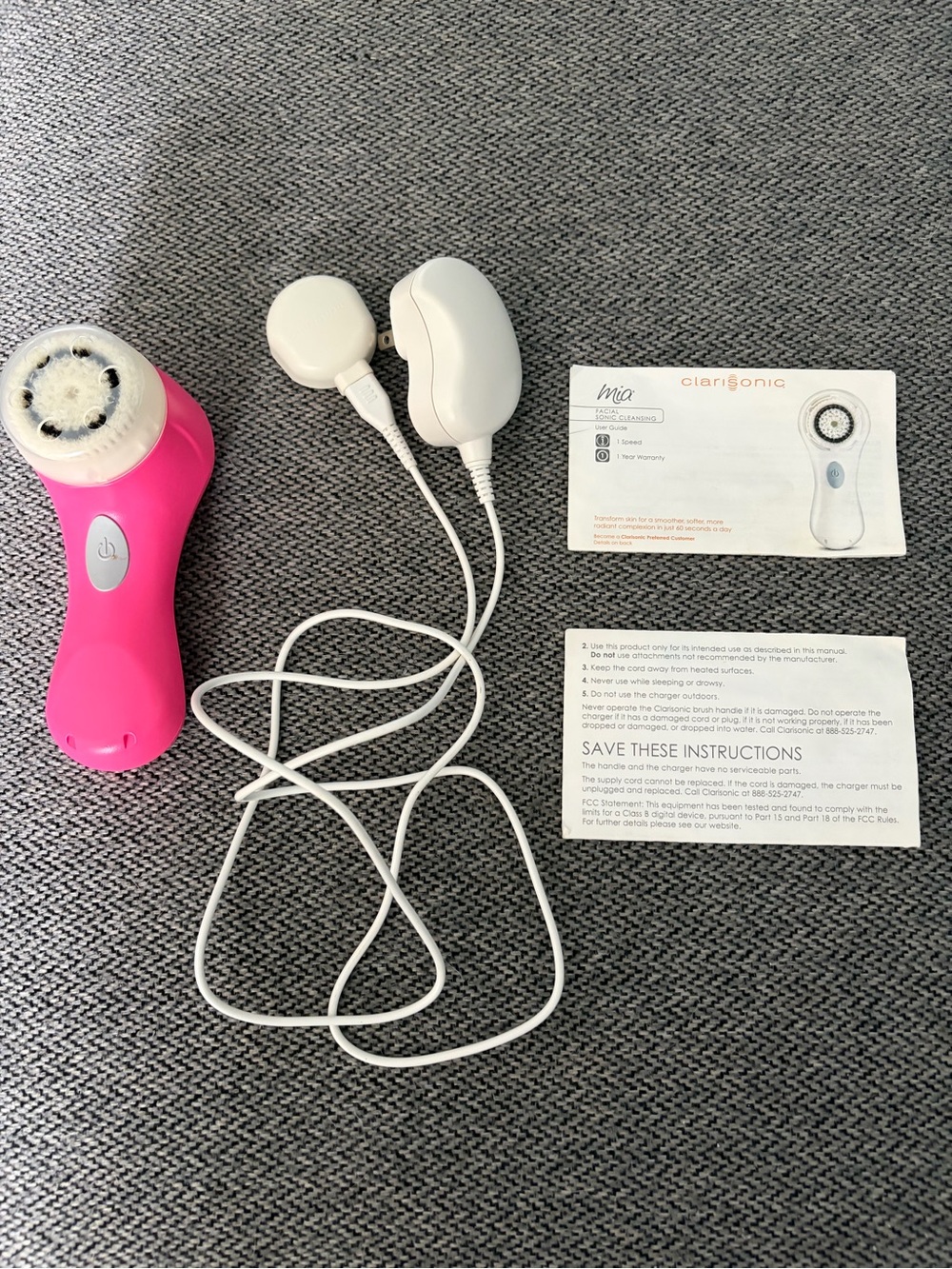 Clarisonic Mia Skin Care Brush With Charger